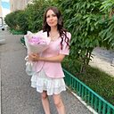 Знакомства: Ксения, 39 лет, Санкт-Петербург