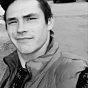 Знакомства: Толик, 25 лет, Североморск