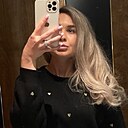 Знакомства: Juliya, 28 лет, Санкт-Петербург