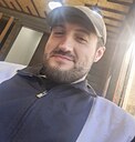 Знакомства: Umar, 32 года, Махачкала
