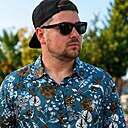 Знакомства: Den, 31 год, Шымкент