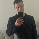 Знакомства: Максим, 22 года, Краснодар