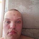Знакомства: Антон, 18 лет, Волжск