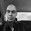 Знакомства: Владислав, 32 года, Канск