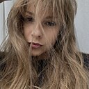 Знакомства: Юлия, 27 лет, Санкт-Петербург