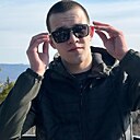 Знакомства: Александр, 23 года, Златоуст