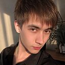 Знакомства: Роберто, 31 год, Керчь