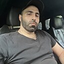 Знакомства: Гарик, 33 года, Хабаровск