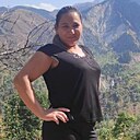Знакомства: Амина, 38 лет, Алматы