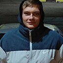 Знакомства: Ванёк, 18 лет, Баймак