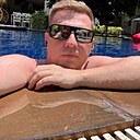 Знакомства: Кирилл, 35 лет, Тюмень