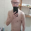 Знакомства: Артем, 36 лет, Краснотурьинск