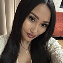 Знакомства: Эля, 28 лет, Москва