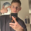 Знакомства: Александр, 18 лет, Екатеринбург