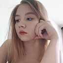 Знакомства: Валерия, 20 лет, Екатеринбург