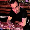 Знакомства: Артур, 34 года, Магадан