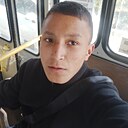Знакомства: Владислав, 18 лет, Москва