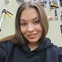Знакомства: Арина, 23 года, Москва