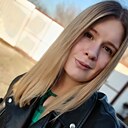Знакомства: Юлия, 29 лет, Омск