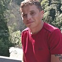 Знакомства: Виктор, 30 лет, Апшеронск