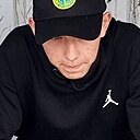 Знакомства: Андрей, 19 лет, Луга