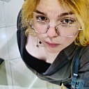 Знакомства: Ника, 18 лет, Белоярский