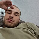 Знакомства: Владислав, 25 лет, Москва