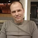 Знакомства: Валерий, 46 лет, Иваново
