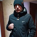Знакомства: Макс, 35 лет, Прокопьевск