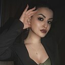 Знакомства: Юлия, 30 лет, Гомель