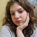 Знакомства: Кирочка, 18 лет, Нижневартовск