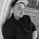 Знакомства: Денис, 39 лет, Кировград