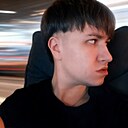 Знакомства: Макс, 23 года, Киров