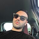 Знакомства: Евгений, 32 года, Кемерово