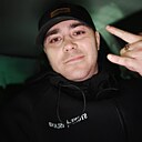 Знакомства: Djoni, 33 года, Комсомольск-на-Амуре