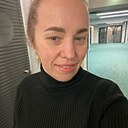 Знакомства: Танюша, 40 лет, Симферополь