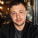 Знакомства: Виктор, 33 года, Караганда