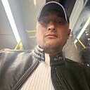Знакомства: Илья, 31 год, Тюмень