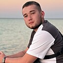 Знакомства: Максим, 23 года, Ульяновск
