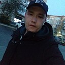 Знакомства: Андрей, 33 года, Тюмень