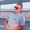 Знакомства: Константин, 36 лет, Керчь