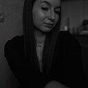 Знакомства: Ксения, 20 лет, Омск