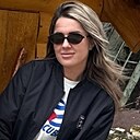 Знакомства: Юлия, 40 лет, Москва