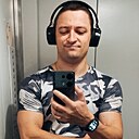 Знакомства: Олег, 33 года, Ровно