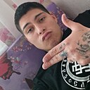 Знакомства: Кирилл, 19 лет, Тюмень