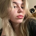 Знакомства: Ева, 25 лет, Санкт-Петербург