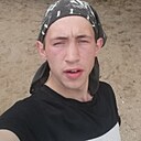Знакомства: Лев, 25 лет, Луга