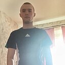 Знакомства: Макс, 21 год, Псков