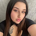 Знакомства: Alena, 25 лет, Петропавловск-Камчатский