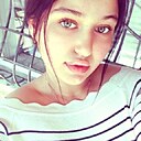 Знакомства: Вика, 19 лет, Красный Луч